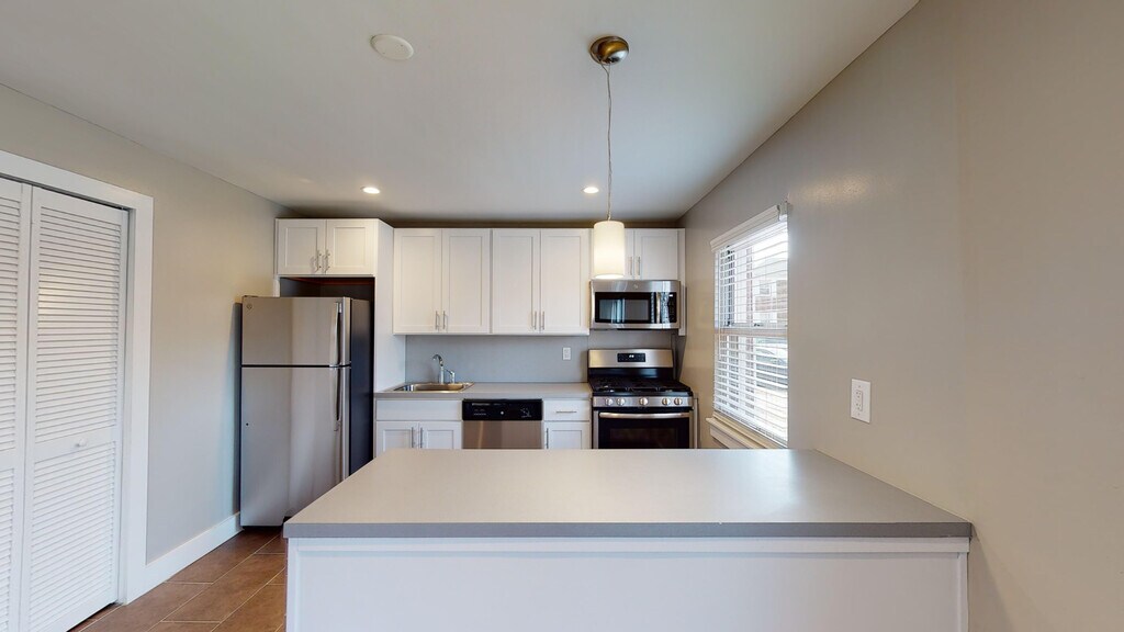 Ridgefield Gardens Ridgefield, NJ Apartments