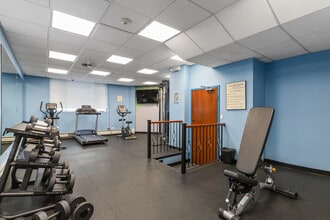 11147 Whyte Ave NW in Edmonton, AB - Building Photo - Building Photo
