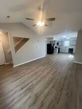 3704-3706-3706 Pimlico Dr in Columbia, MO - Foto de edificio - Building Photo