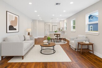 312 Maple Ave in Pasadena, TX - Building Photo - Building Photo