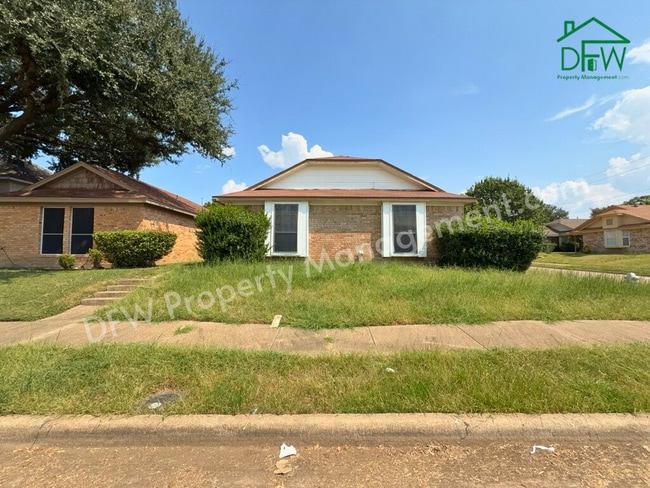 property at 920 N Bryan-Belt Line Rd