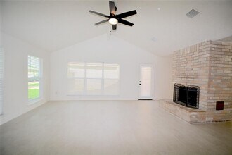 2434 Planters Row in Sugar Land, TX - Building Photo - Building Photo