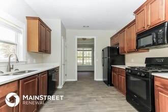 2520 Mockingbird Ln in Locust Grove, GA - Building Photo - Building Photo