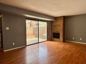 7995 E Mississippi Ave in Denver, CO - Building Photo - Building Photo