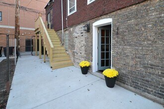 1415 W Byron St, Unit K07J in Chicago, IL - Building Photo - Building Photo