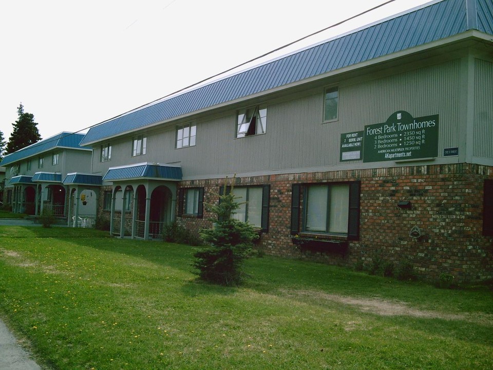 Forest Park Townhomes in Kenai, AK - Building Photo