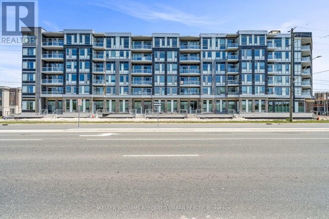 2501-2501 Saw Whet Blvd. in Oakville, ON - Building Photo - Building Photo