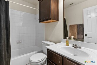 5400 Birmingham Cir in Killeen, TX - Building Photo - Building Photo