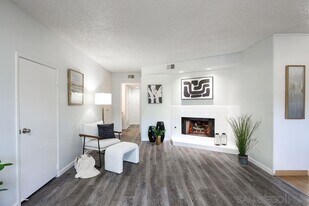 3861 Basilone St in San Diego, CA - Building Photo