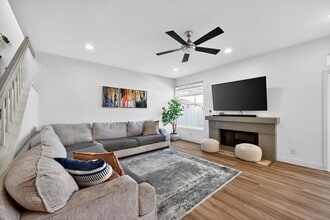 11236 Caminito Aclara in San Diego, CA - Building Photo - Building Photo