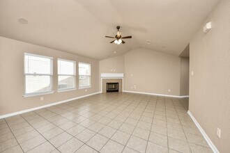 3122 Pathfinders Pass in Spring, TX - Building Photo - Building Photo