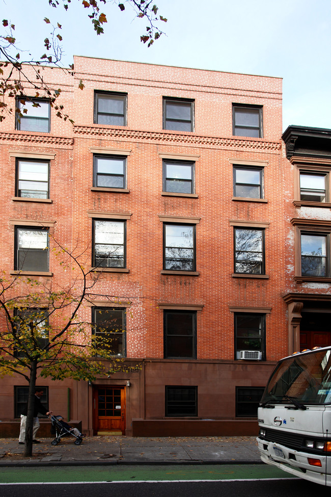 254 Henry St in Brooklyn, NY - Building Photo - Building Photo