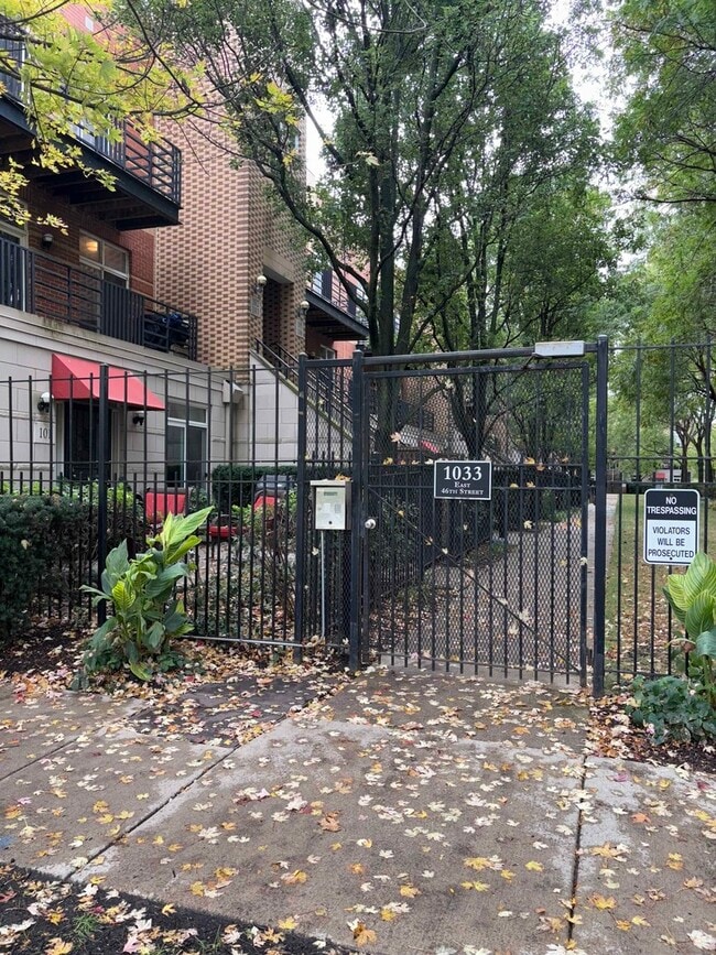 property at 1033 E 46th St