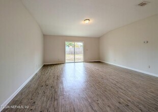 1110 Eastdale St in Jacksonville, FL - Building Photo - Building Photo