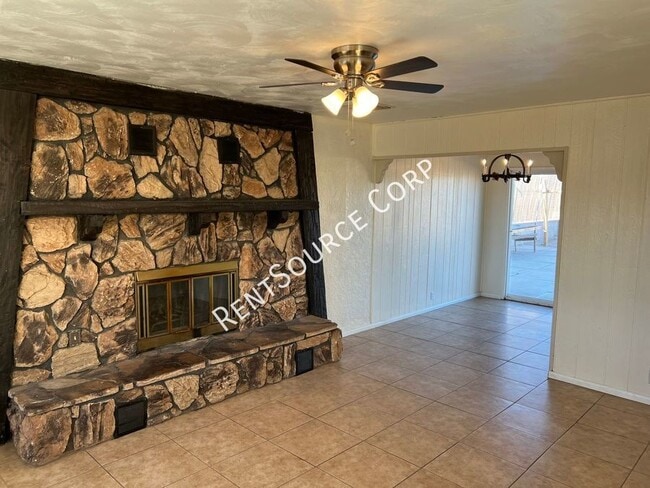 1705 Church St in Barstow, CA - Building Photo - Building Photo