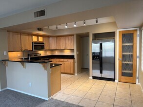 19637 N 49th Ave in Glendale, AZ - Foto de edificio - Building Photo