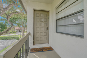 21559 Cypress Hammock Dr in Boca Raton, FL - Building Photo - Building Photo