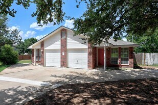502 Rockmoor Dr in Georgetown, TX - Building Photo
