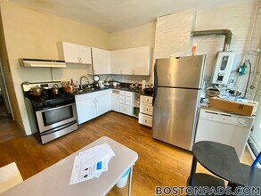 88 Hammond St in Boston, MA - Building Photo - Building Photo