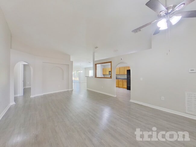 1217 Sheridan Bay Dr, Unit 1330 in Ruskin, FL - Building Photo - Building Photo