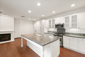 40062 Somerville Ln in Temecula, CA - Building Photo - Building Photo