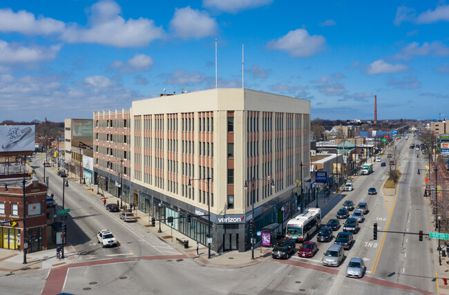 Klee Plaza in Chicago, IL - Foto de edificio - Building Photo