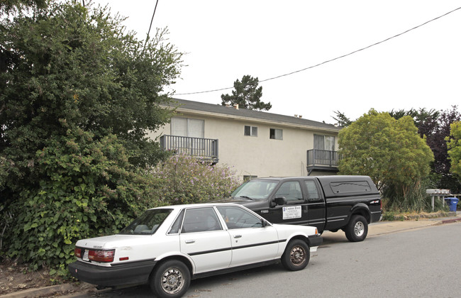 2222 Alice St in Santa Cruz, CA - Building Photo - Building Photo