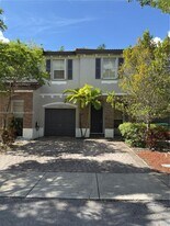 14728 SW 25th Ln in Miami, FL - Building Photo