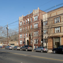 830 Avenue C in Bayonne, NJ - Building Photo - Building Photo