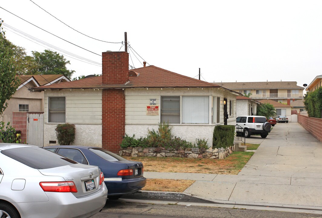 3722 W 132nd St in Hawthorne, CA - Building Photo