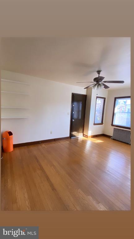 904 5th St NE in Washington, DC - Foto de edificio - Building Photo