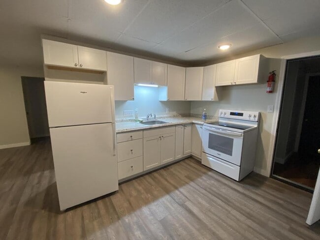 95 E Main St in Conway, NH - Building Photo - Building Photo