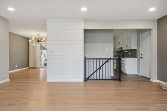 2963 S Vrain St in Denver, CO - Building Photo - Building Photo