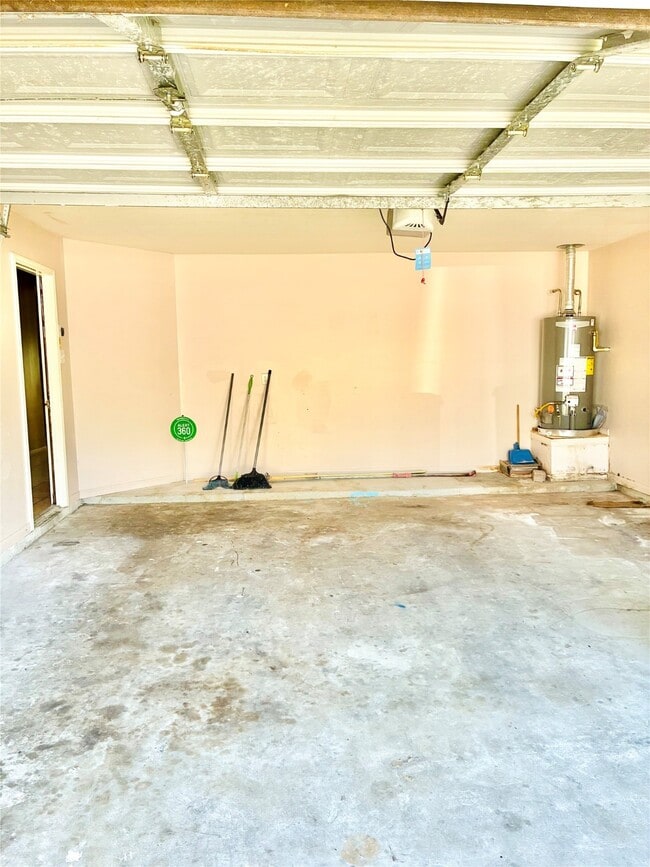 property at 8307 Solara Bend Ct