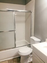 8210 E Harrell Rd in Oak Ridge, NC - Building Photo - Building Photo