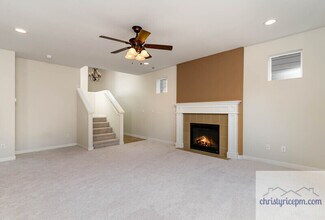 24220 SE 258th Way in Maple Valley, WA - Building Photo - Building Photo