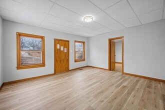 502 S 2nd St in Savannah, MO - Building Photo - Building Photo