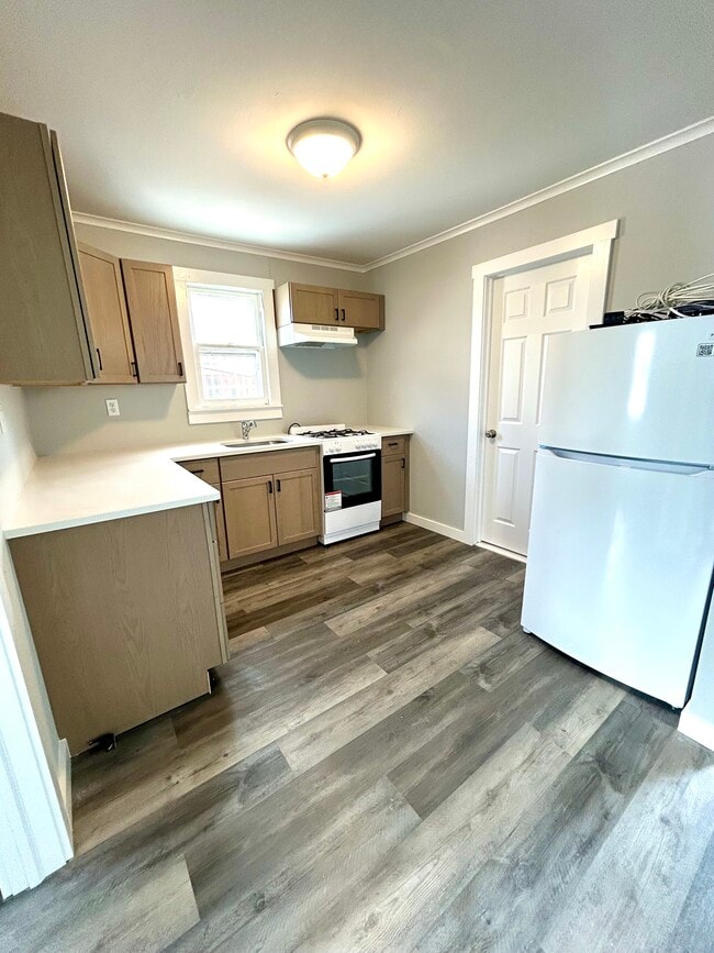 320 Hamilton Ave, Unit 4