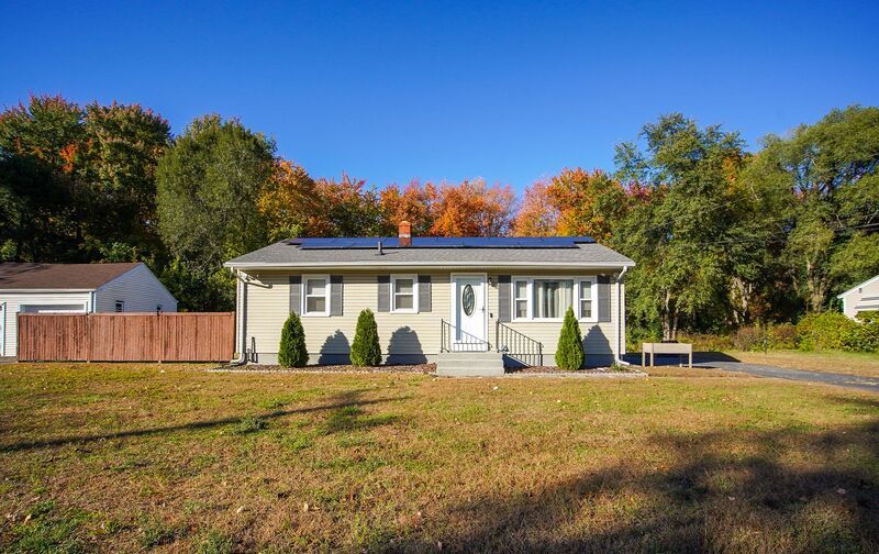 70 Gary Rd in Springfield, MA - Building Photo
