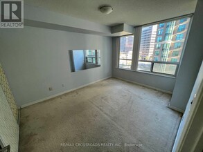 509-509 Beecroft Rd in Toronto, ON - Building Photo - Building Photo