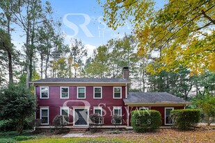 2633 Ashworth Cir in Snellville, GA - Building Photo