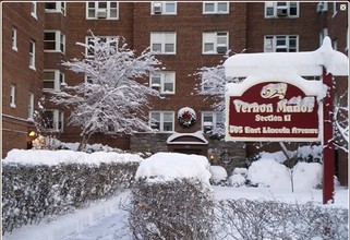 Vernon Manor Co-operative Apartments in Mount Vernon, NY - Building Photo - Building Photo