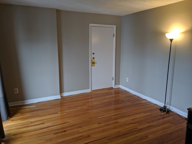 1480 Commonwealth Ave in Boston, MA - Building Photo - Building Photo