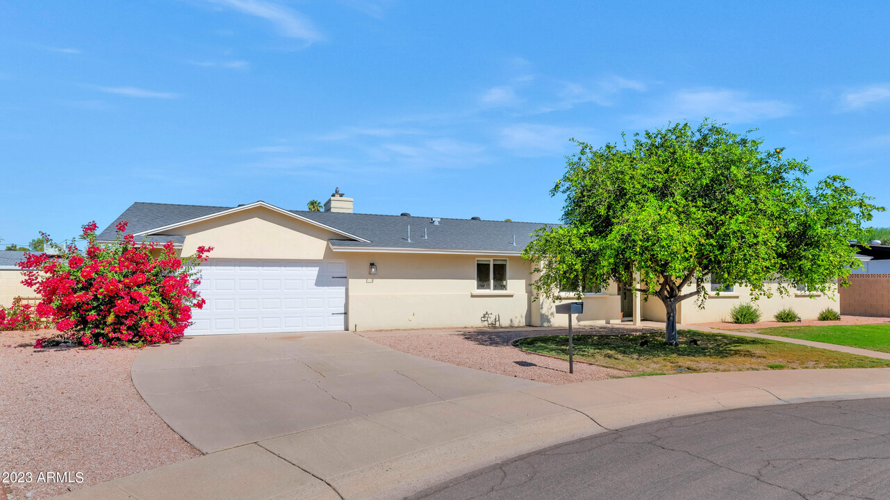8626 E Sells Dr in Scottsdale, AZ - Building Photo