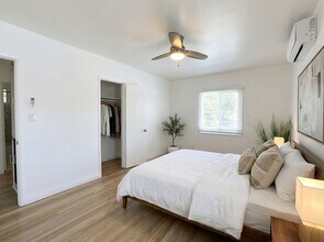 1553 Riverside Dr in Glendale, CA - Building Photo - Building Photo