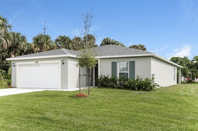 3613 SW Ballweg St in Port St. Lucie, FL - Building Photo - Building Photo