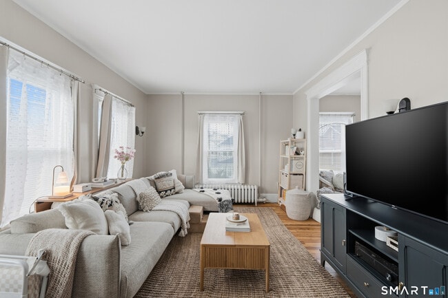 186 Arnoldale Rd in West Hartford, CT - Building Photo - Building Photo