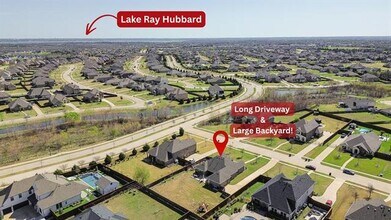 299 Auburn Hills Dr in Sunnyvale, TX - Building Photo - Building Photo