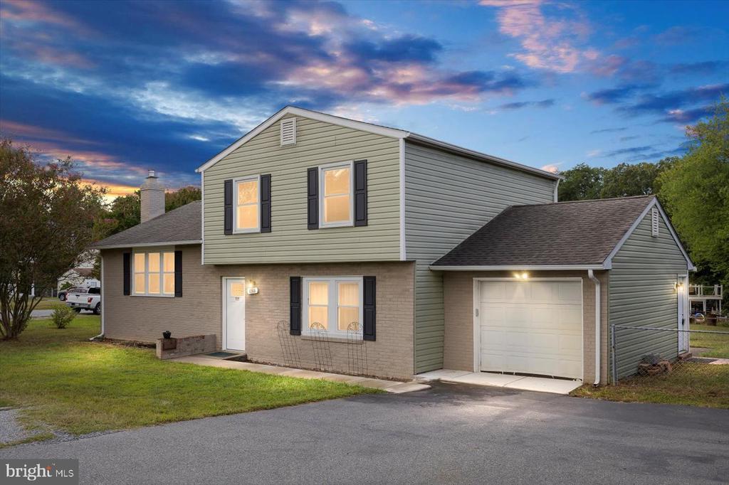 10506 Circle 1 Dr in Fredericksburg, VA - Building Photo