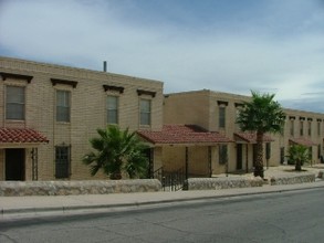 Cliff Terrace & On the Hill Apartments in El Paso, TX - Building Photo - Building Photo